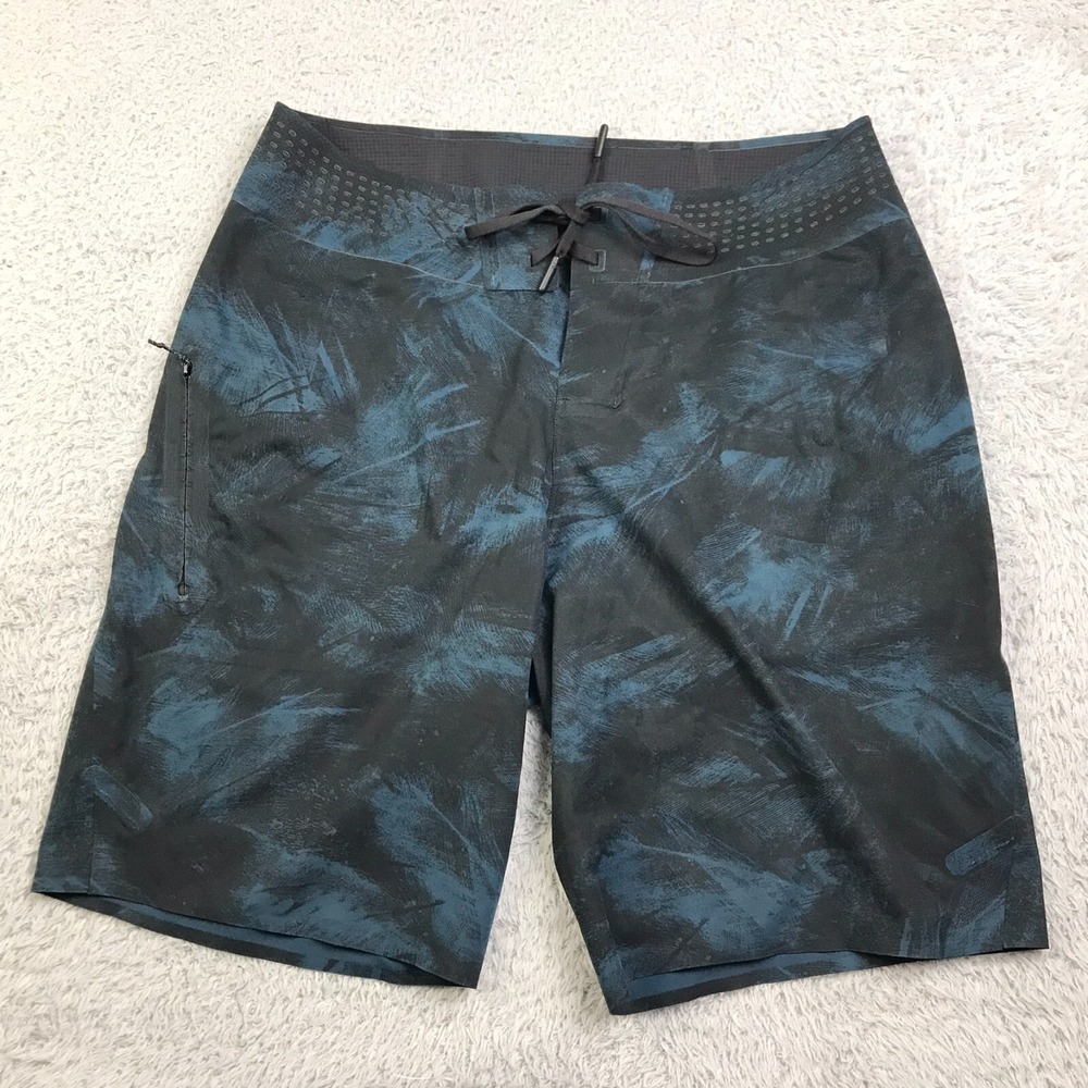 Lululemon Current State Short 9" Mens 28 Off Shore Jaded Black Swim Board Trunk